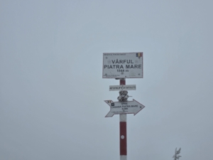 Varful Piatra Mare (1844 m) prin Canionul 7 Scari