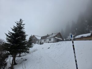 Cabana Malaiesti (1720m) – Traseu de iarna